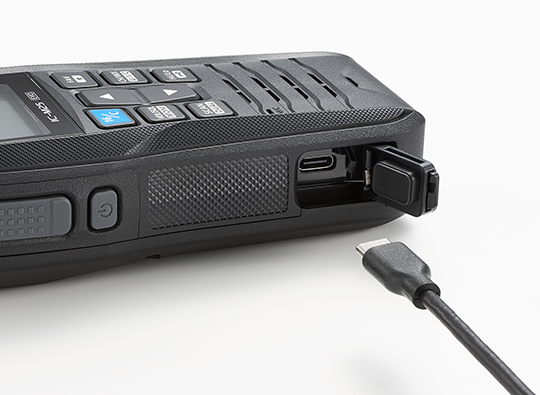KIT 3 Unidades | IC-M25 | Rádio marítimo flutuante com modo eco e 14 horas de duração