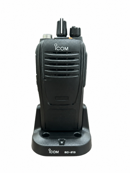 IC-F1100D | VHF Rádio Portátil | Preto